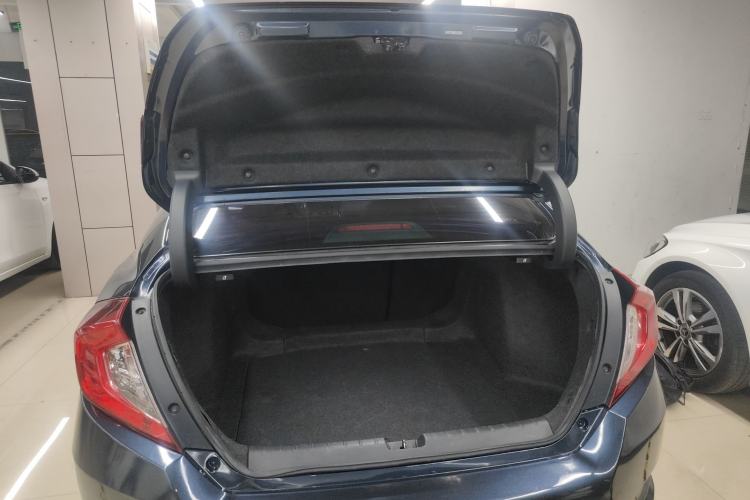 Used Honda Civic 2016 220TURBO CVT Luxury Edition
