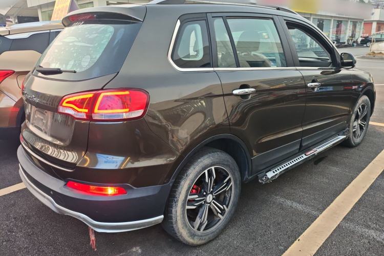 Used Zotye Domy X5 2017 Upgraded Model 1.5T Manual Luxury Edition
