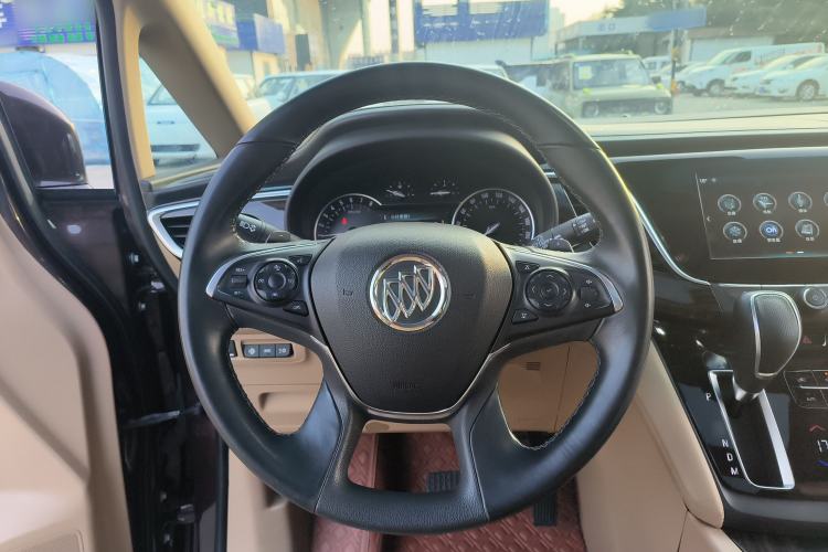 Used Buick GL8 2018 ES 28T Flagship Model China VI Standard
