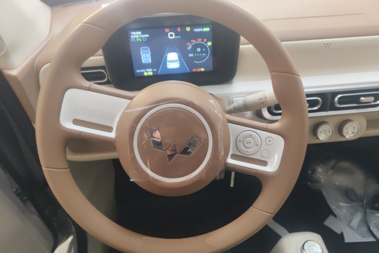 Used Wuling Hongguang MINIEV 2024 3rd Generation 215km Youth Edition