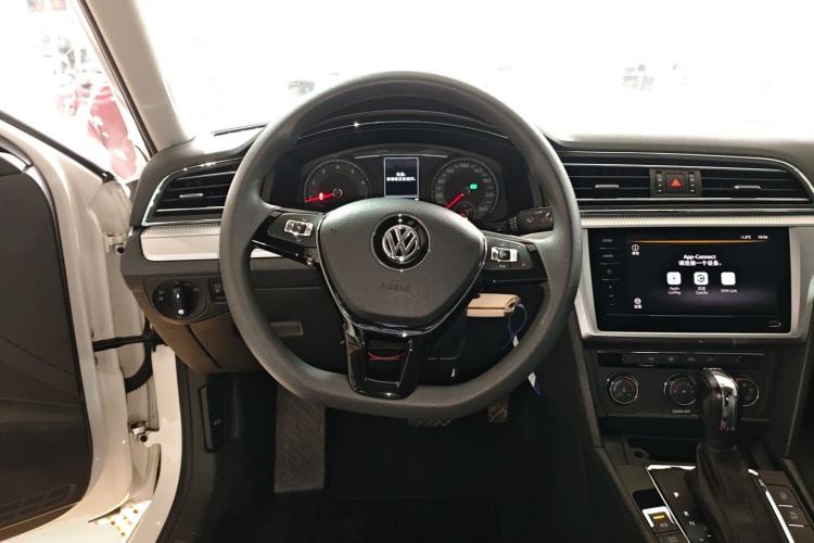 Used Volkswagen Lamando 2021 230TSI DSG Fashion Edition