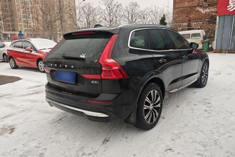 Used Volvo XC60 2022 B5 4x4 Smart Luxury Edition
