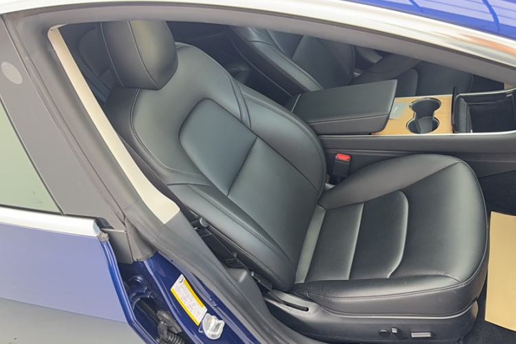 Used Tesla Model 3 2020 Long-Range Rear-Wheel-Drive Version
