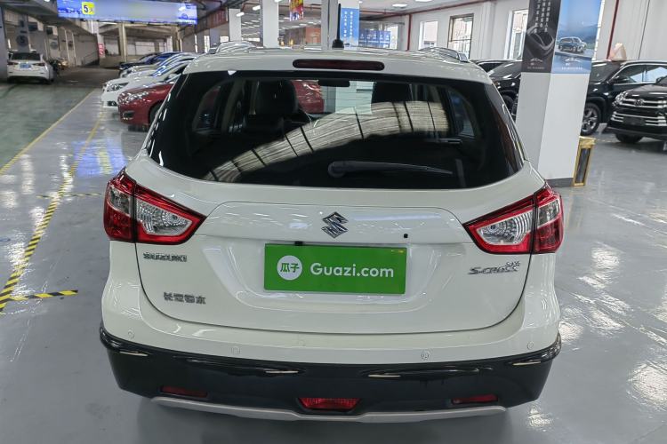 Used Suzuki S-Cross 2014 1.6L CVT Two-Wheel Drive Elite Version
