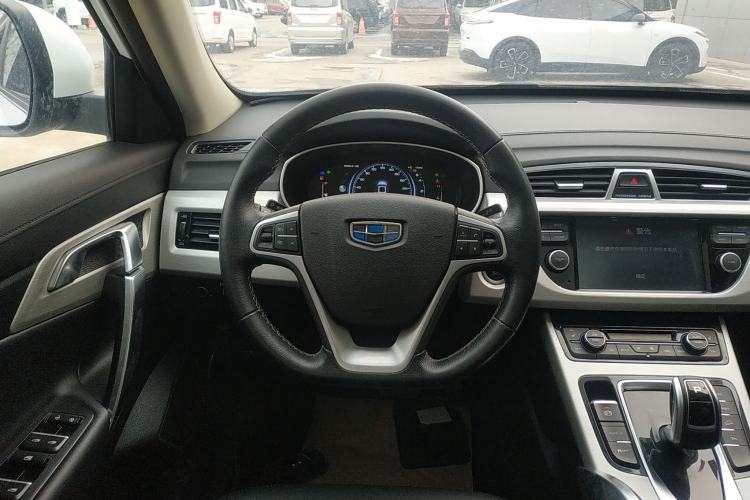 Used Geely Auto Emgrand X7 Sport 2020 1.8TD DCT Two-Wheel Drive Smart Connect 4G-Enabled Version
