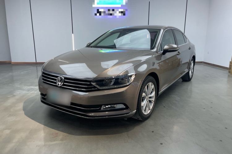 Used Volkswagen Magotan 2018 330TSI DSG Luxury Model