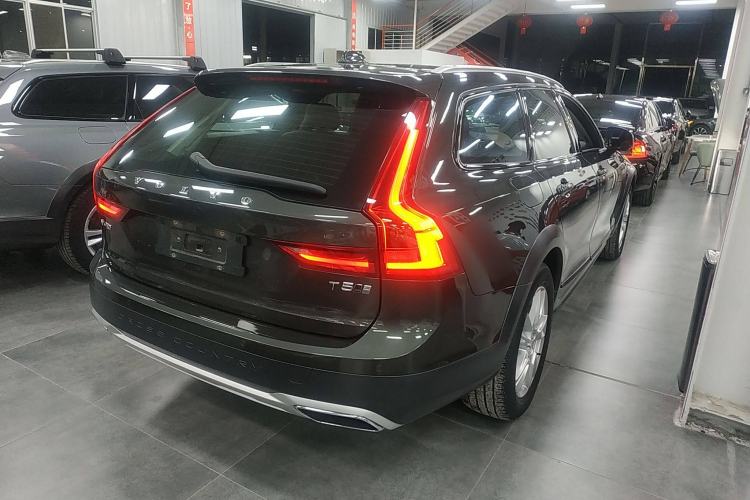 Used Volvo V90 2019 Cross Country T5 AWD Smart Range Version China V Standard