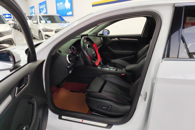 Used Audi A3 2019 Limousine 35 TFSI Sport Edition China V Emission Standard
