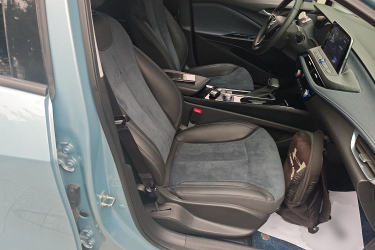 Used Buick Velite 6 2020 Plug-in Hybrid Connected Smart Edition
