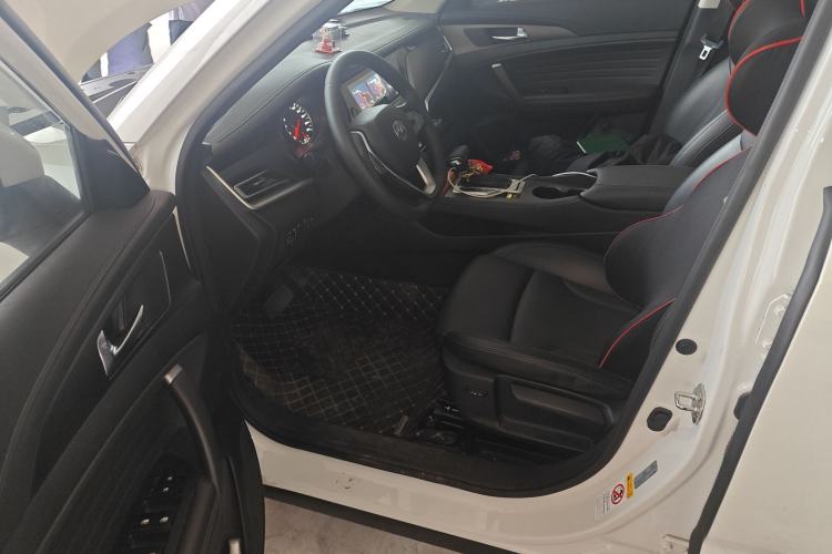 Used Changan CS35PLUS 2019 1.4T DCT CoolLink Blue Whale Edition
