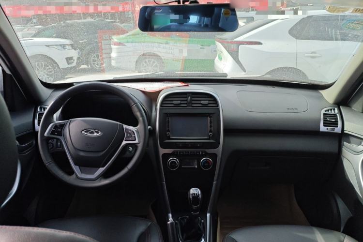 Used Chery Tiggo 3 2015 1.6L Manual Zhishang Commemorative Edition
