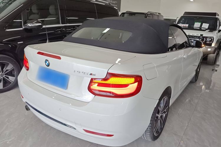 Used BMW 2 Series 2018 220i Convertible Coupe Sports Design Package
