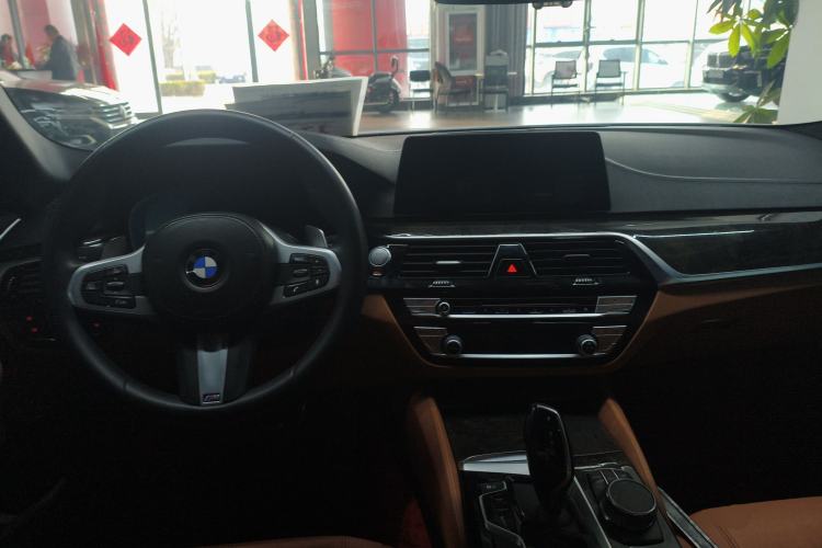 Used BMW 5 Series 2019 530Li xDrive M Sport Package
