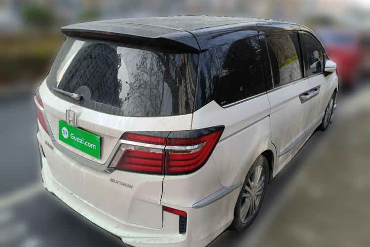 Used Honda Elysion 2016 2.4L Luxury Edition
