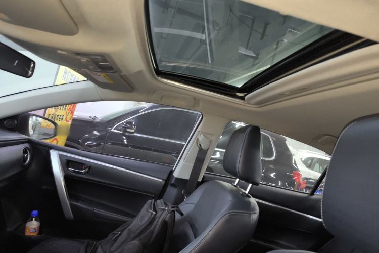 Used Toyota Corolla 2017 Revised Version 1.2T S-CVT GL-i Leather Edition
