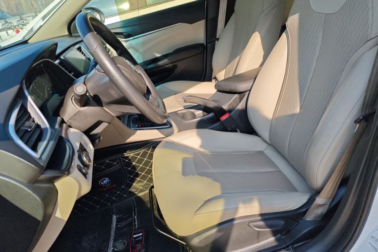 Used Buick GT 2017 15N Automatic Elite Version
