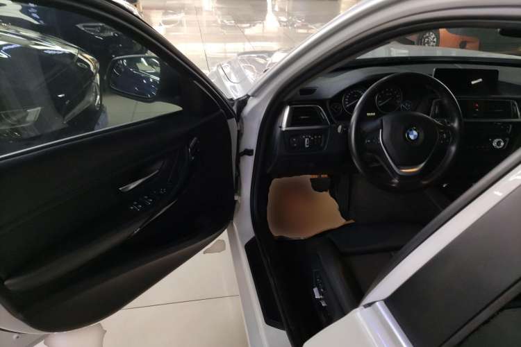 Used BMW 3 Series 2019 320Li Fashion Model