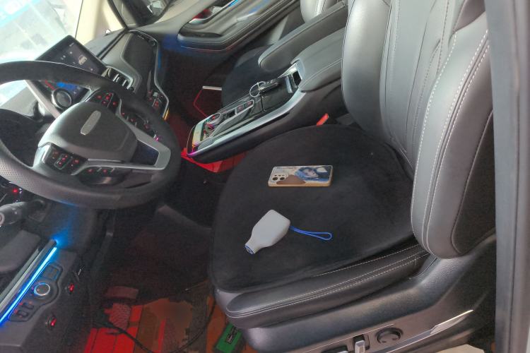 Used SAIC MAXUS G20 2021 Facelifted PLUS 2.0T Gasoline Automatic Luxury Edition
