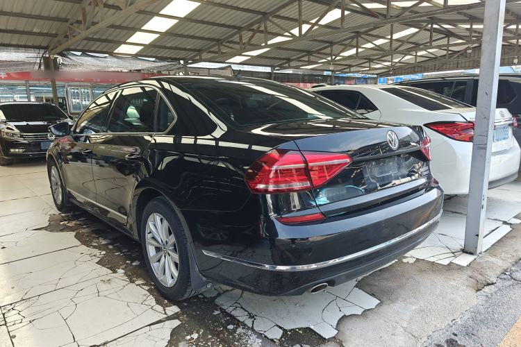 Used Volkswagen Passat 2017 330TSI DSG Luxury Edition
