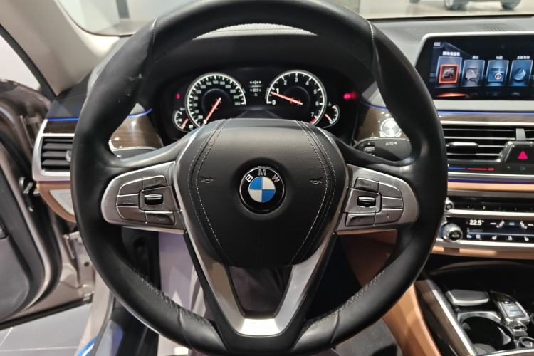 Used BMW 7 Series 2016 730Li Leading Model
