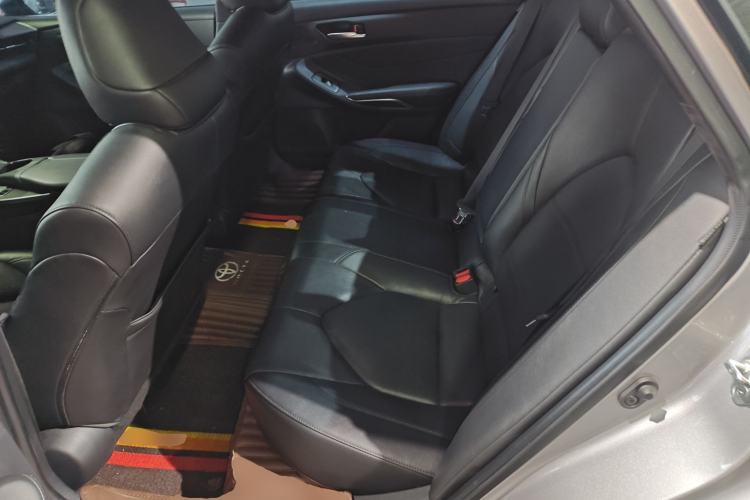 Used Toyota Avalon 2019 2.0L Luxury Edition China VI Standard
