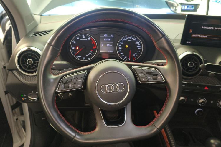 Used Audi Q2L 2022 35 TFSI Progressive Dynamic Edition
