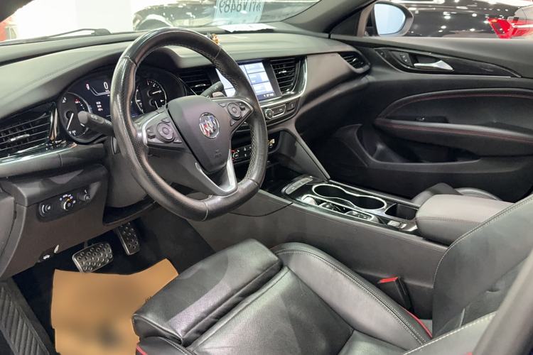 Used Buick Regal 2020 GS 28T Elite Model
