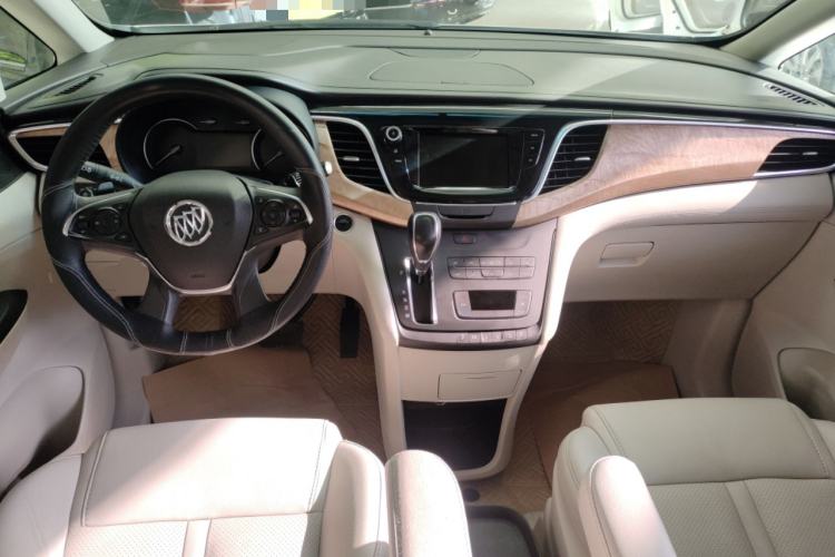 Used Buick GL8 2017 ES 28T Comfort Model China V Standard
