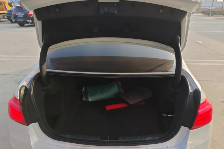 TDK.VehicleDetails.img