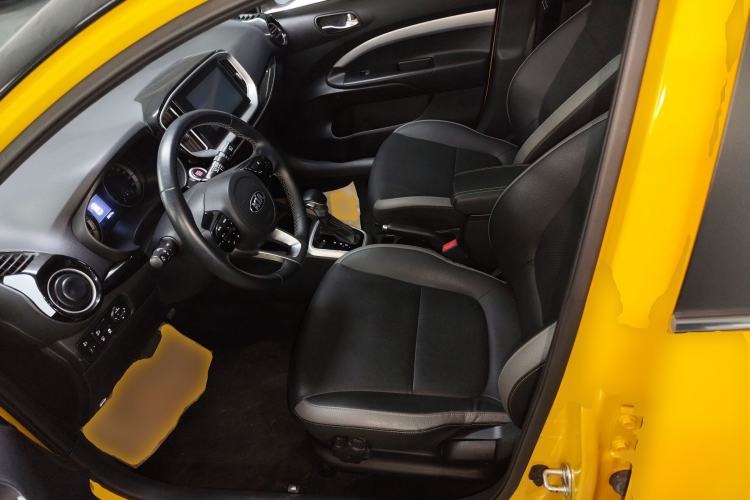 Used Kia kx1 Stonic 2021 1.4L Automatic Fun & Sport Edition