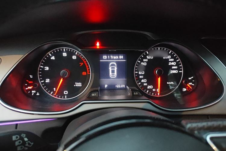 Used Audi A4L 2015 35 TFSI Automatic Comfort Model
