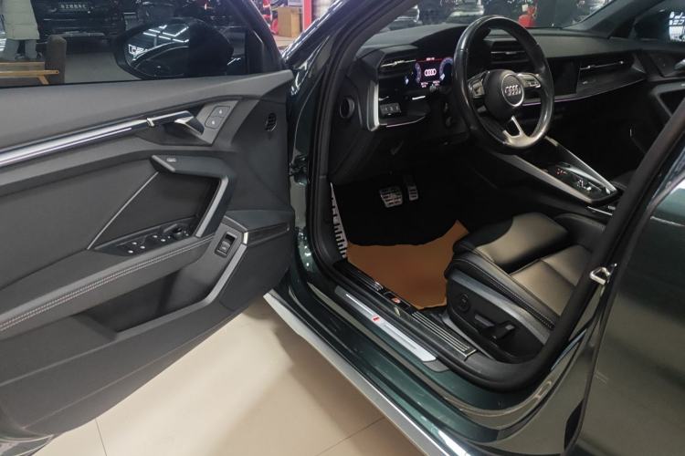 Used Audi A3 2024 Sportback 35 TFSI Fashionable Sports Model
