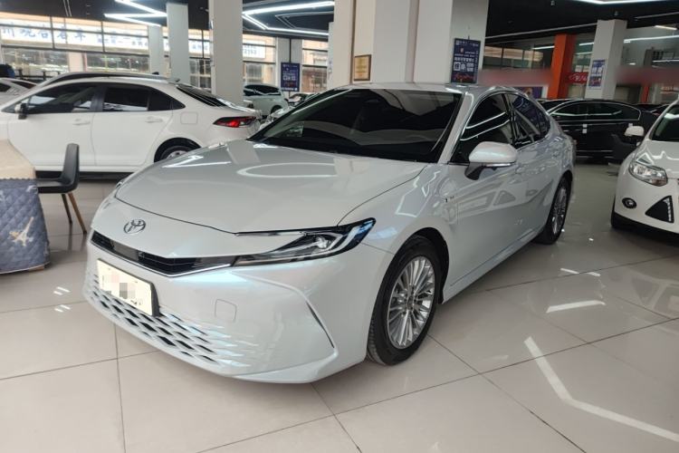 Used Toyota Camry 2024 Dual-Motor 2.0 HE Elite Edition