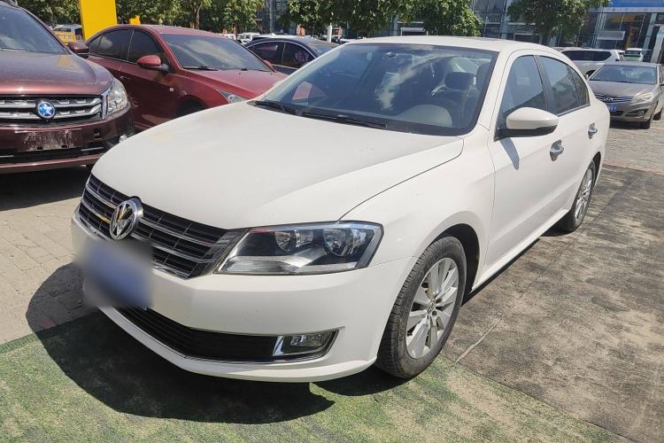 Used Volkswagen Lavida 2013 Restyled Classic 1.6L Automatic Comfort Edition
