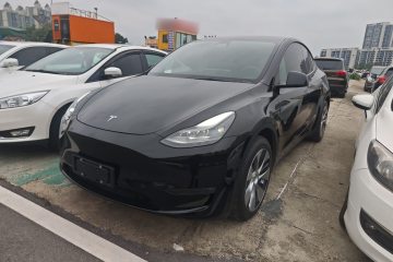 Used Tesla Model Y 2021 Long-Range All-Wheel-Drive Version