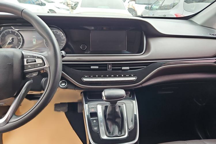 Used GAC Trumpchi M6 2019 270T Automatic Luxury Edition (7-seater) China V Standard
