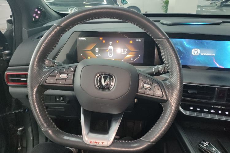 Used Changan UNI-T 2020 1.5T Prestige Version
