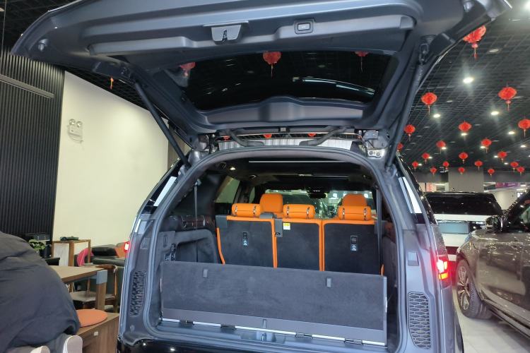 Used Land Rover Discovery 2021 360 PS R-Dynamic S
