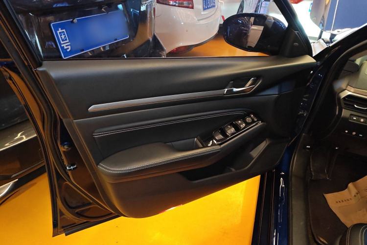 Used Nissan Teana 2021 2.0L XL Upper AD1 Smart Drive & Navigation Edition
