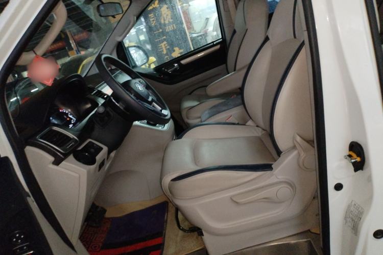 Used SAIC MAXUS G10 2022 2.0T Automatic Elite Edition Gasoline 7-Seater
