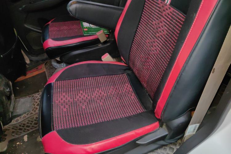 Used Wuling Hongguang 2019 1.5L S Standard Version China VI LAR
