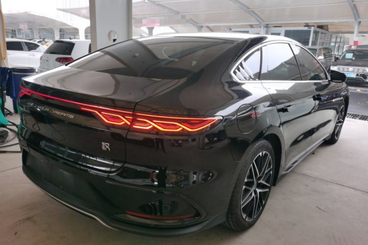 Used BYD Han 2024 EV Glory Edition 605KM Front-Wheel-Drive Premium Model
