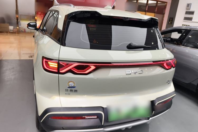 Used BYD Yuan UP 2025 Intelligent Driving Version 401 km Beyond-Range Edition