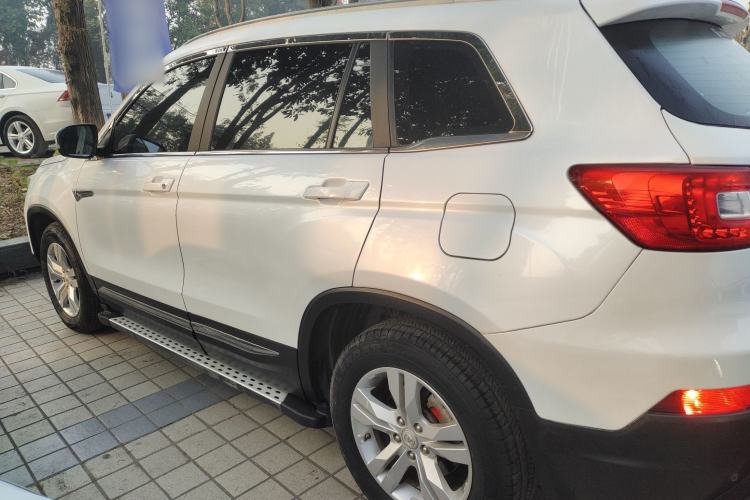 Used Changan CS75 2014 2.0L Manual Luxury Version China IV Standard
