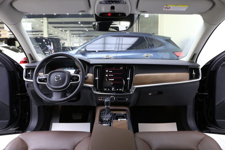 Used Volvo S90 2019 T5 Zhiyuan Edition
