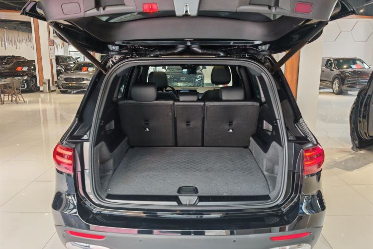 Used Mercedes-Benz GLB 2024 GLB 200 Dynamic Edition
