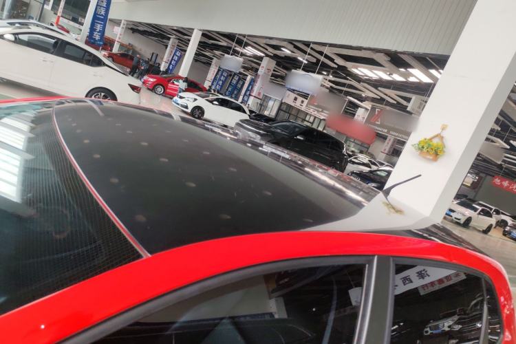 Used Volkswagen Polo 2016 1.4L Manual Fashion Model