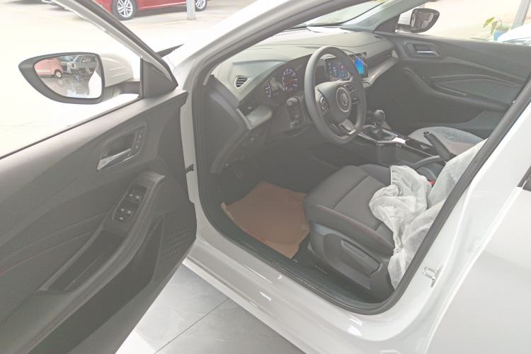 Used MG 5 2023 180 DVVT Manual Fashion Edition