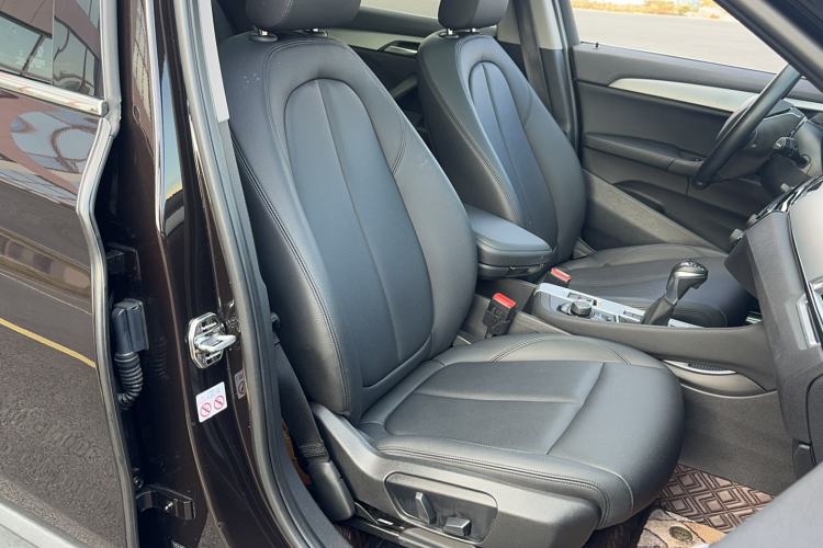 Used BMW X1 2018 sDrive18Li Fashion Model
