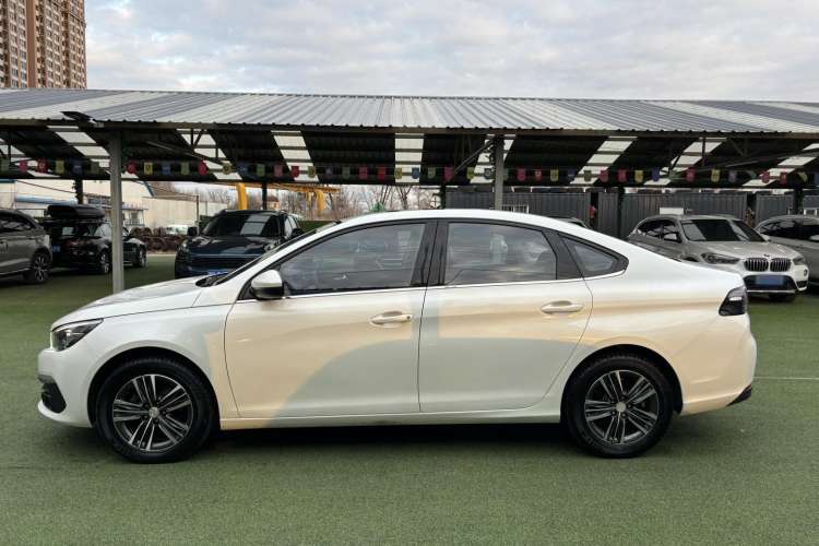 Used Peugeot 308 2018 1.6L Automatic Luxury Edition
